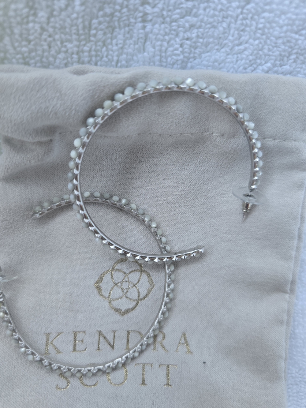 Kendra Scott Silver Hoop Earrings with White/opal Beads